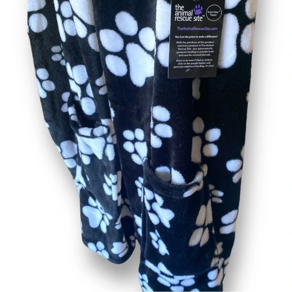 Animal Rescue Site Pocket Shawl Super Cozy Fleece Black & White OS 74” N…